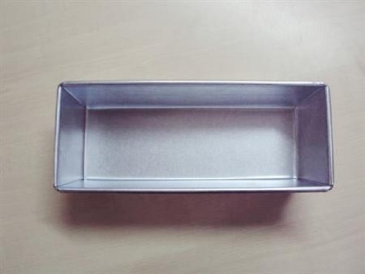 Broodblik alusteel 280 x 105 x 85 mm.
