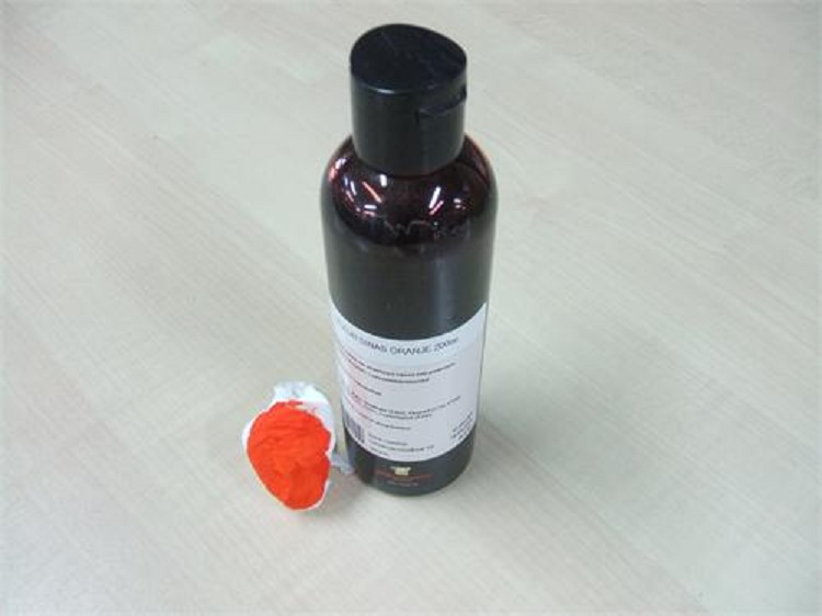 Kleurstof Sinas Oranje 200 ml. Levertijd ongeveer 2 weken